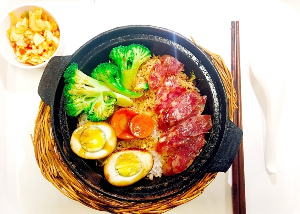 臘腸蓋飯