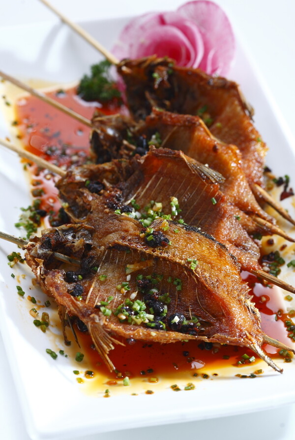 國內(nèi)美食魚肉串圖片