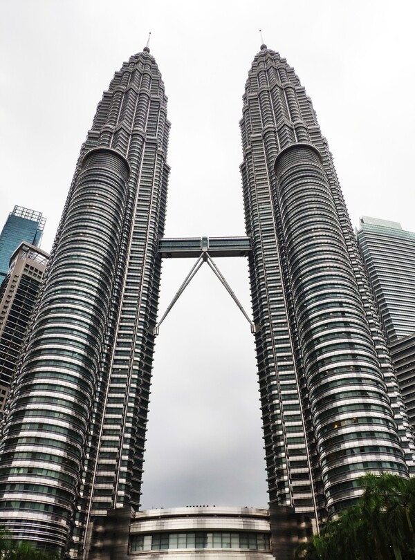 马来西亚吉隆坡双子塔图片