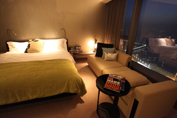 香港W酒店客房室内图片