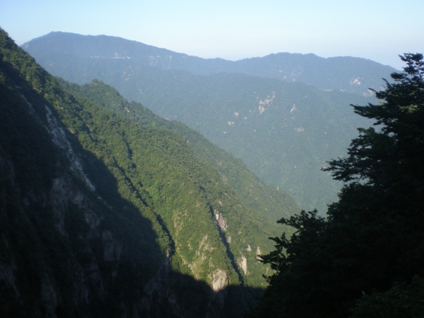 深山