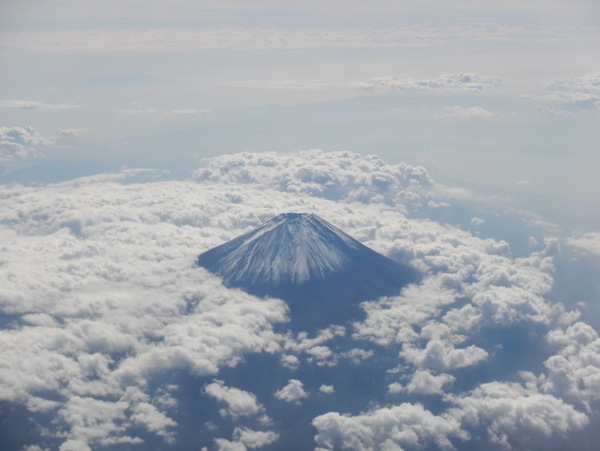 航拍富士山高清图片