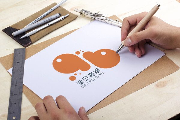 卡通可愛LOGO