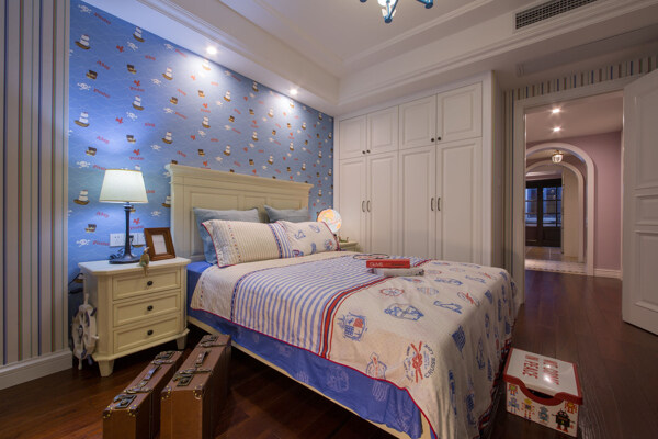 蓝色壁纸儿童卧室效果图