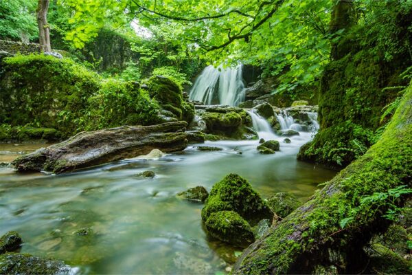 湖水