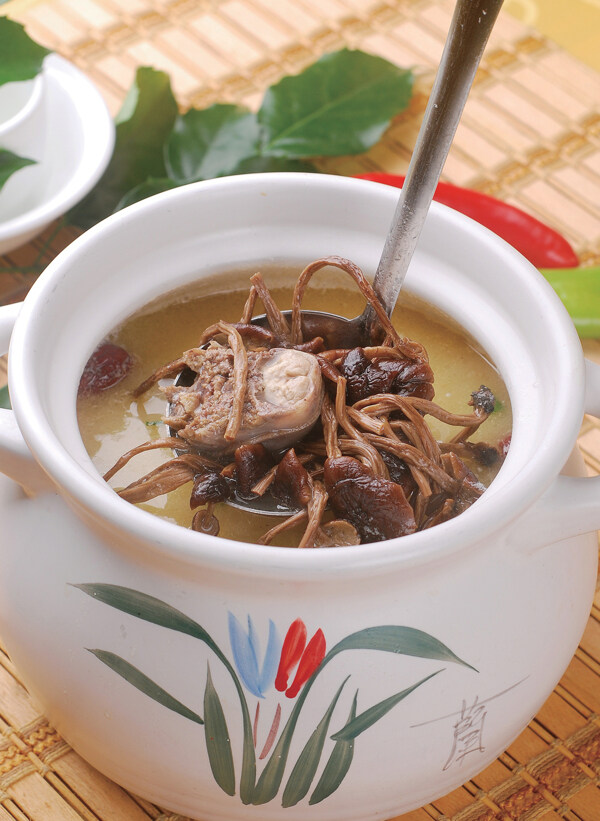 茶樹菇老鴨