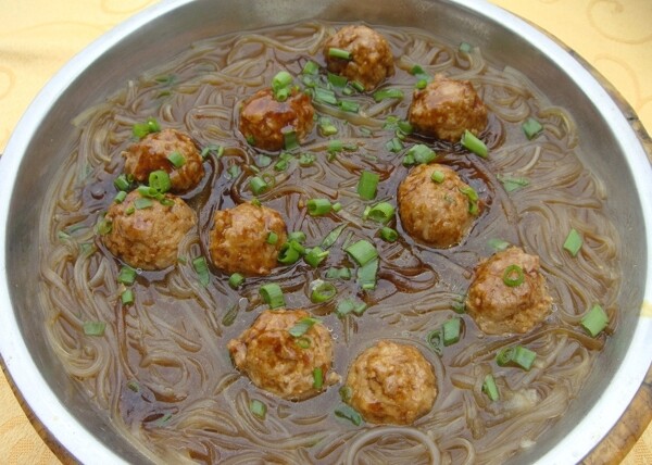 蕃薯粉肉圓圖片