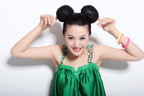 時(shí)尚性感美女圖片