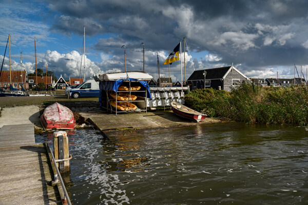 荷兰房屋码头小船天空