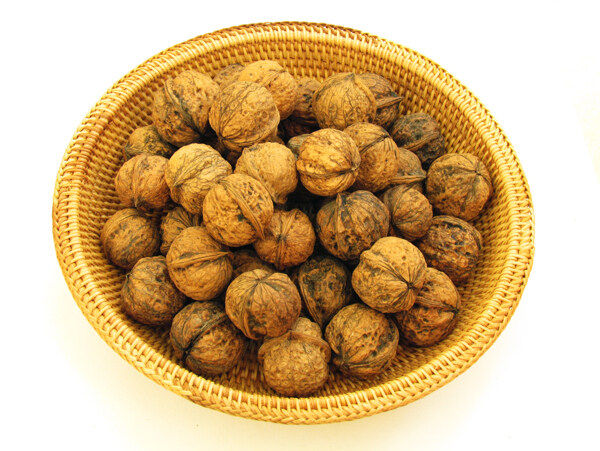 一籮核桃圖片