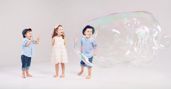 儿童的玩具泡泡图片