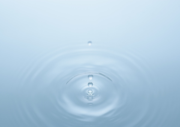 高清水滴