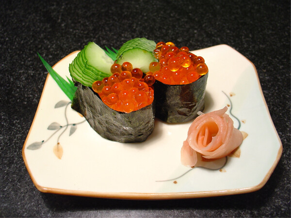 红鱼籽寿司