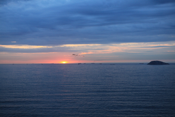 大海落日余晖图片