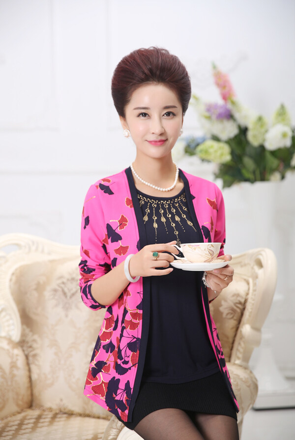 女裝媽媽裝淘寶女裝婦女裝圖片