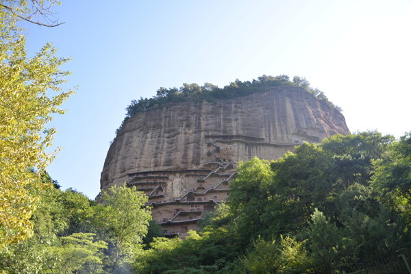 麦积山风光