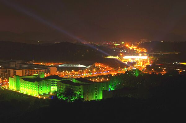 深圳大运场馆夜景图片