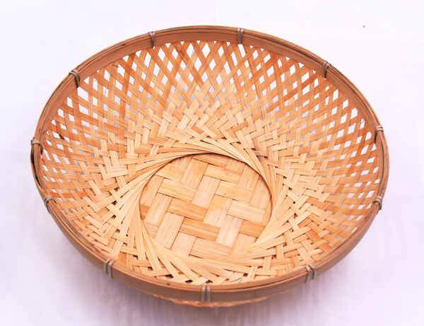 完整的竹篮子