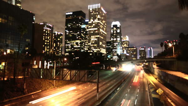 在洛杉矶市中心的时间推移录像公路股票视频免费下载
