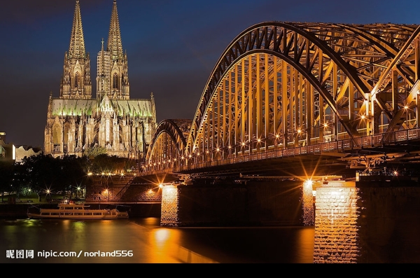 德国科隆大教堂夜景图片