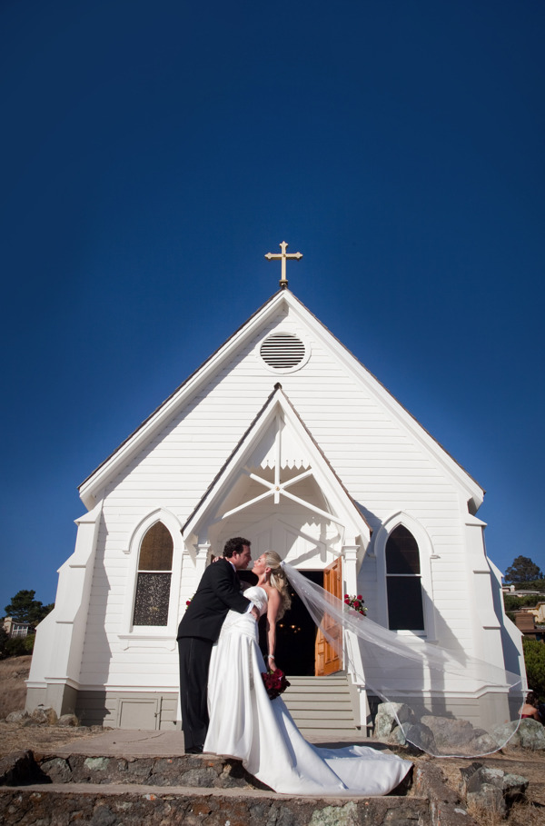 教堂婚礼图片