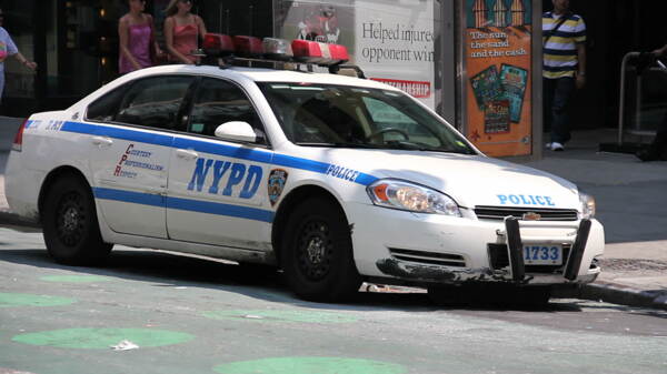 纽约市警察局的汽车2股份的录像视频免费下载