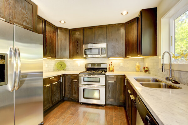 复古厨房装修设计图片