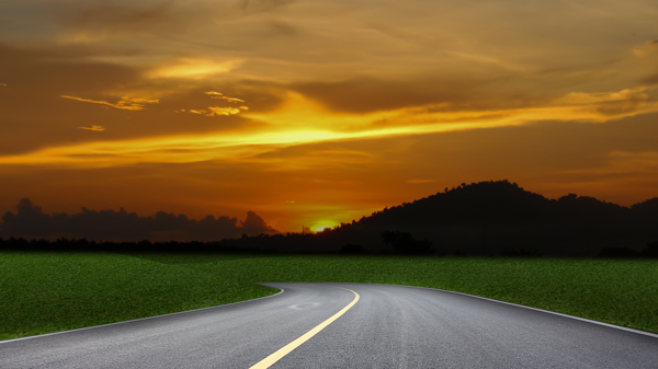 晚霞与道路风景图片