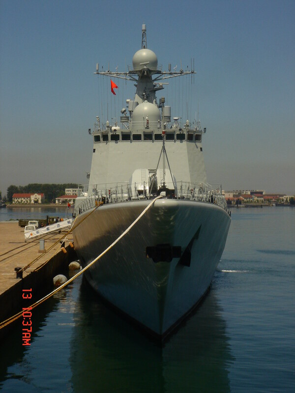 中国海军新型驱逐舰