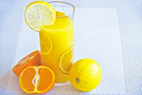 美味的柠檬橙汁
