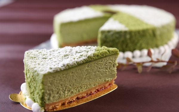 绿茶奶油慕斯蛋糕图片