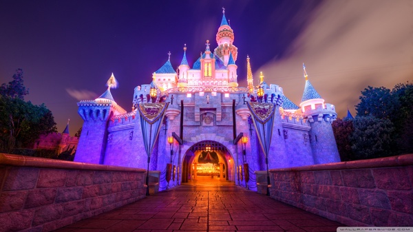 迪士尼睡美人城堡