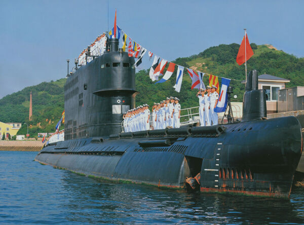 中国潜艇图片