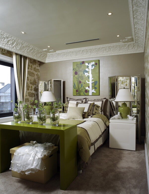简约时尚卧室白色绿色相间效果图