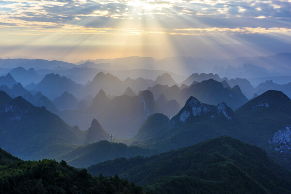 广西桂林尧山风景