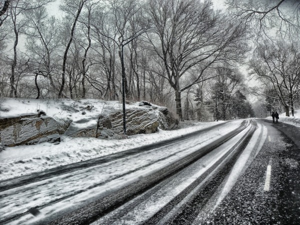 公路雪景