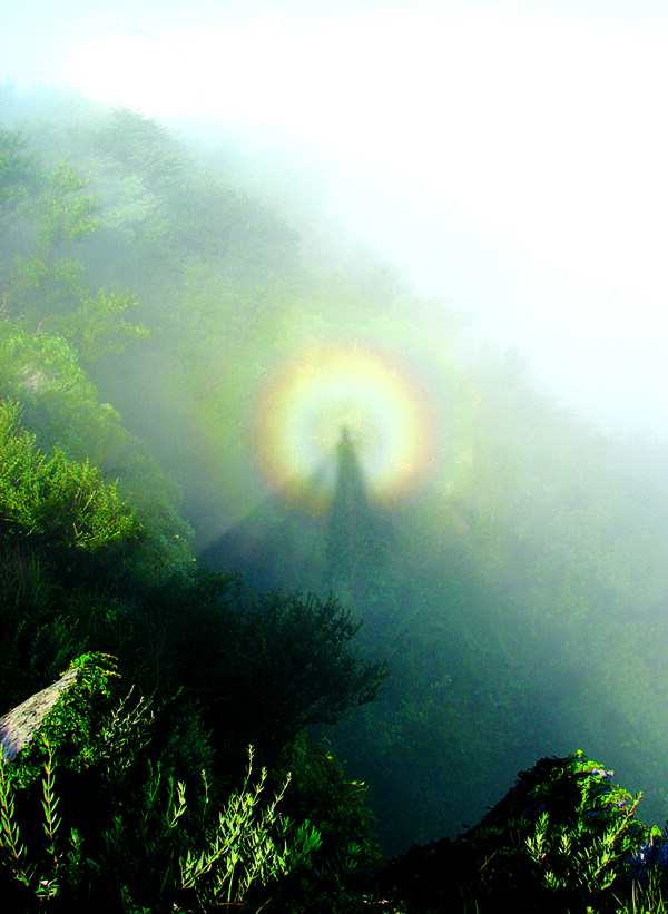 花果山佛光图片