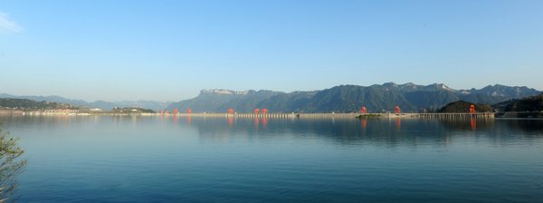 迷人的三峡大坝风景图片