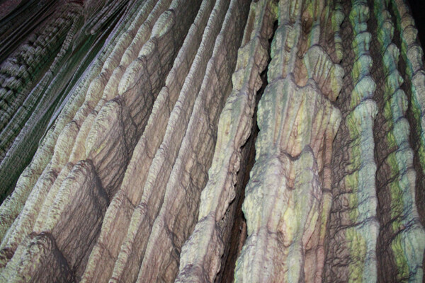 奇石钟乳岩图片