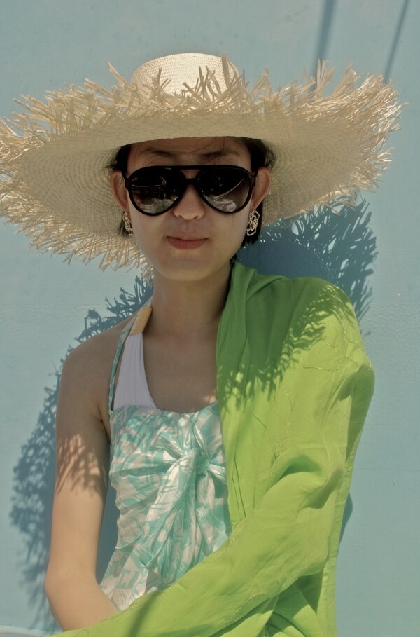 孔斯2010年菲律宾长滩岛度假草帽图片