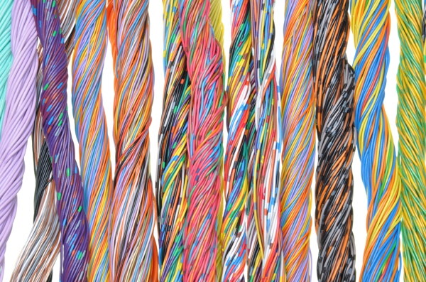 彩色电缆电线图片