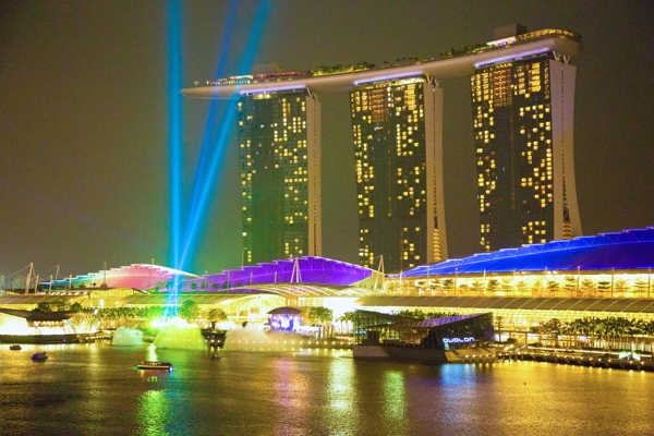 新加坡城市夜景图片