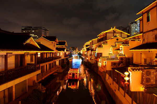 无锡南禅寺夜景图片